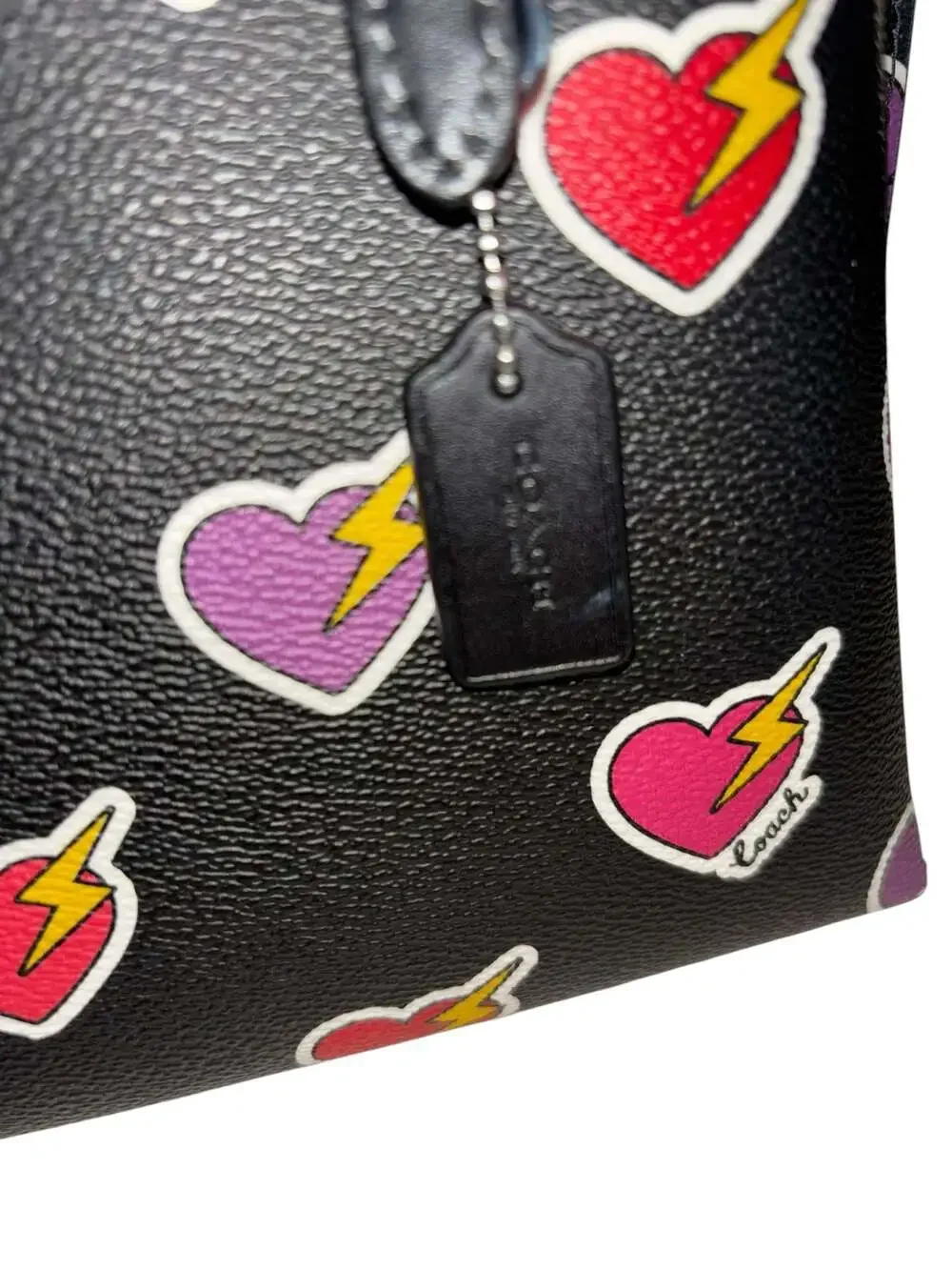 Coach Mollie Tote 25 In Crossgrain Leather With Heart Bolt Print Black